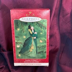Hallmark Keepsake GWTW Scarlett in her Green Velvet Dress 2000